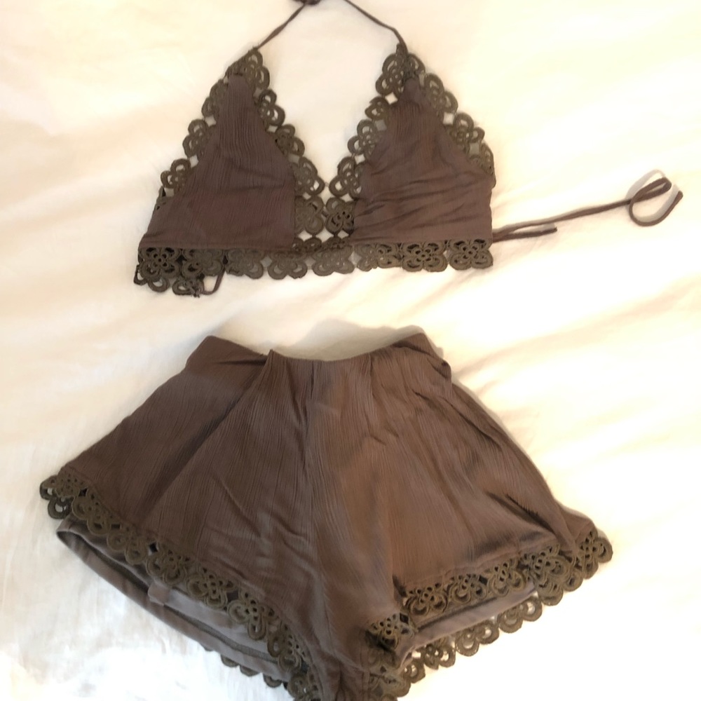 L’ATISTE two piece set olive